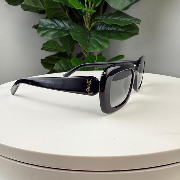 YSL Saint Laurent Eyewear Rectangle Frame Sunglasses - Picture 1 of 3
